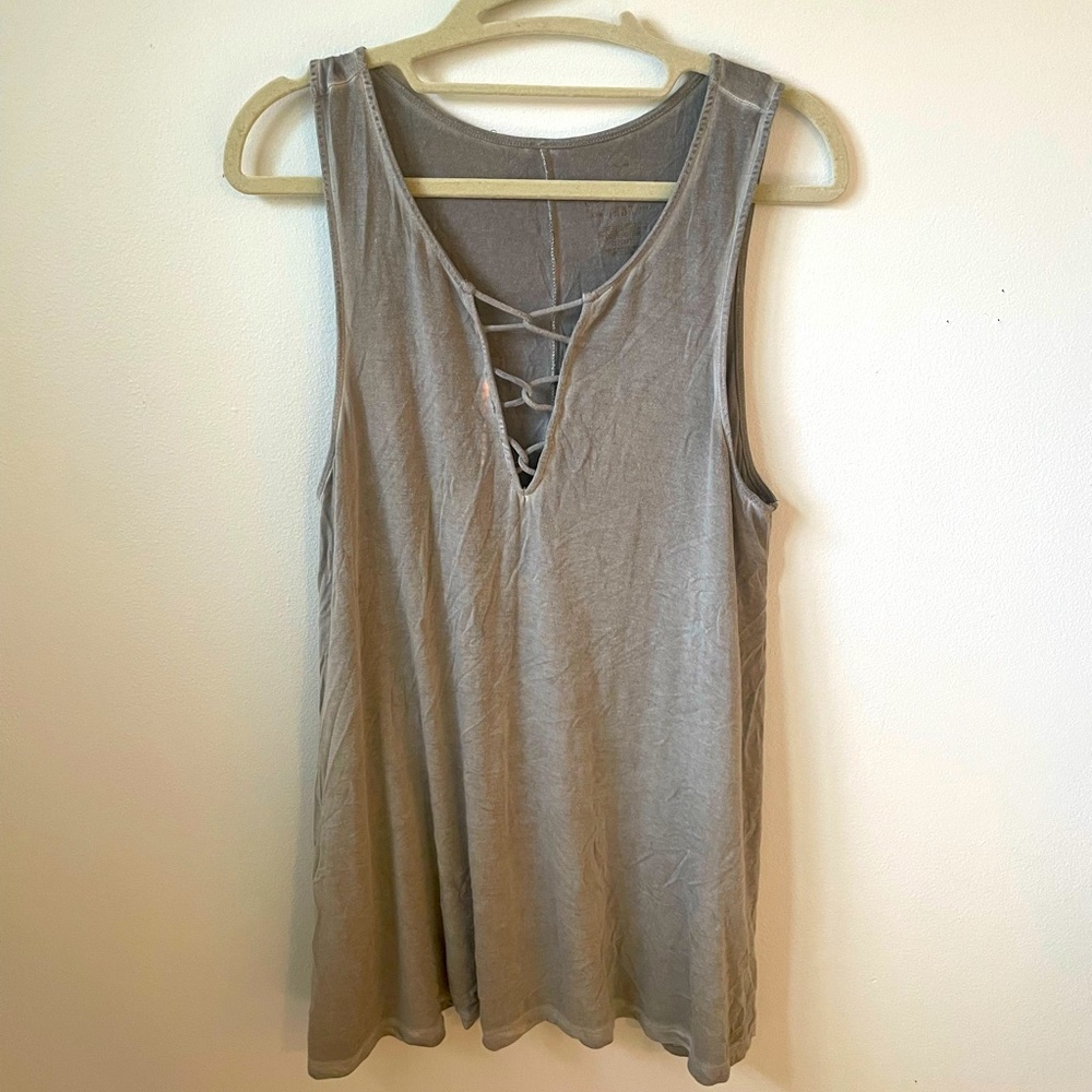 American Eagle Tank Top - Medium
